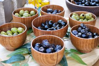Olives : calories de 10 olives noires ou vertes et nutrition