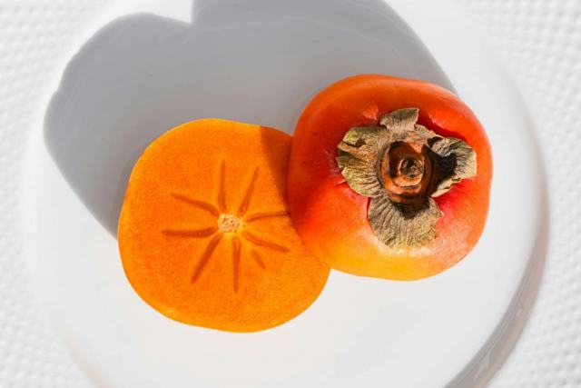 Kaki composition nutritionnelle : comprendre et profiter de ses bienfaits Kaki composition nutritionnelle : comprendre et profiter de ses bienfaits