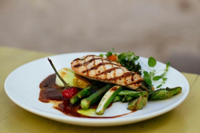 Ce que vous devez savoir sur asperge poule et légumes tiges